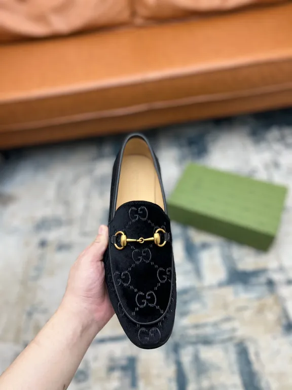 Gucci Shoe 